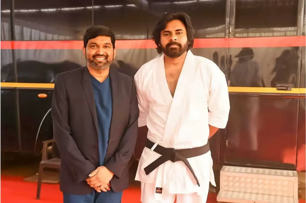 mr.pawankalyan-meet-dr.vijay